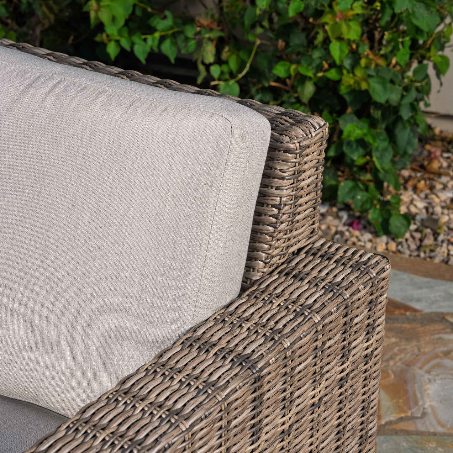 SunVilla Knox 6-piece Outdoor Patio Seating Set