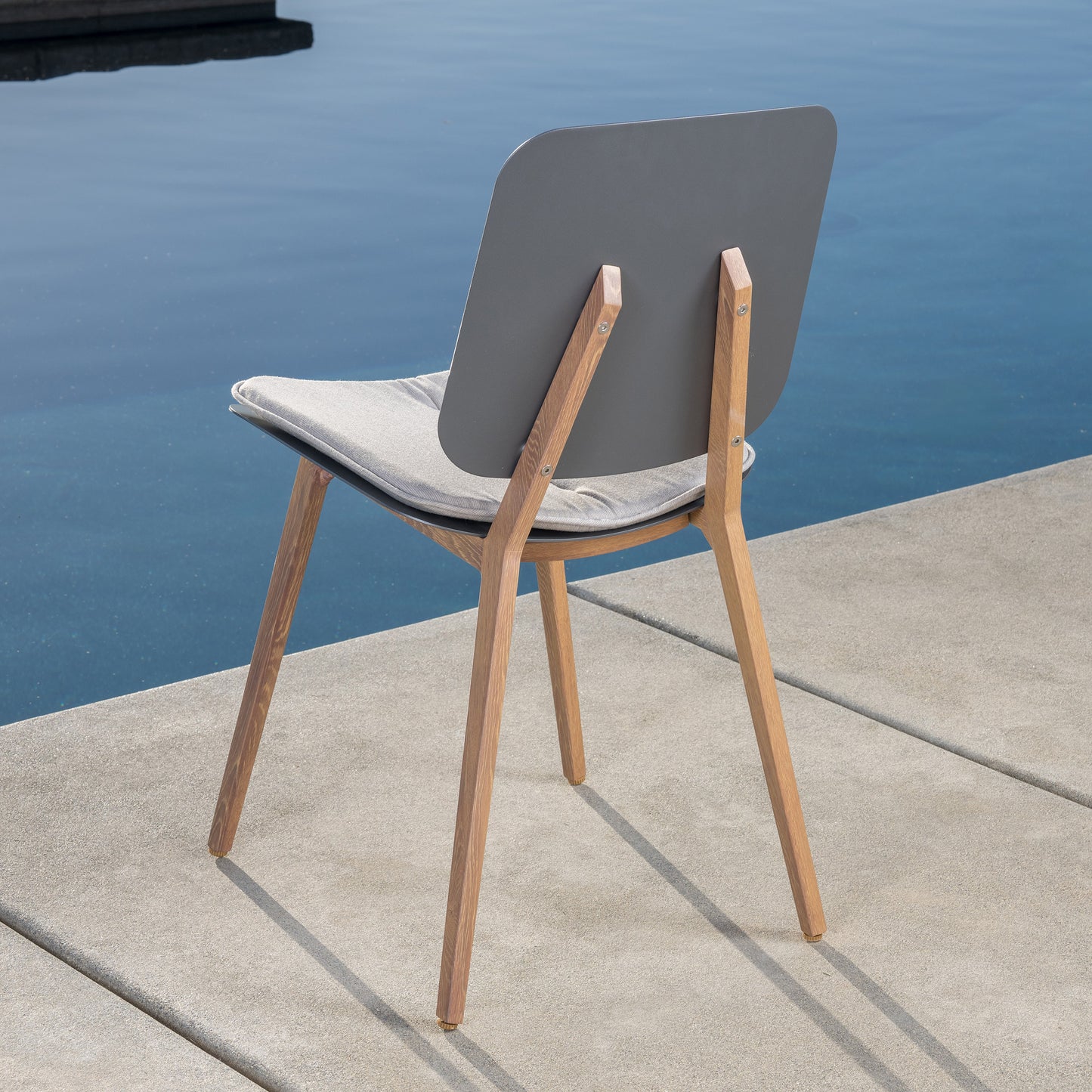 SunVilla Biblos 7-piece Outdoor Patio Dining Set