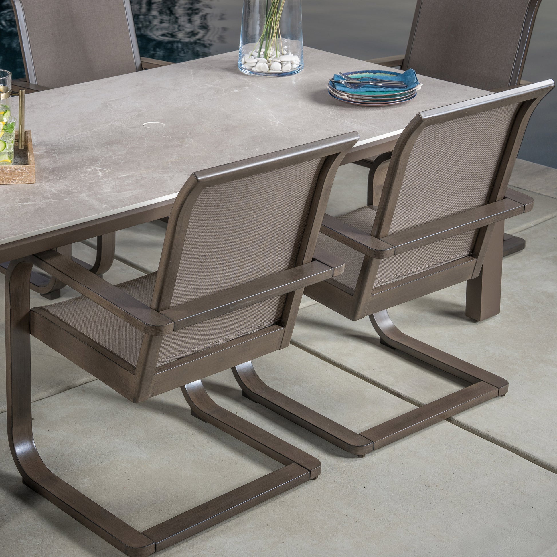 SunVilla Gibson 7-piece Outdoor Patio Sling Dining Set