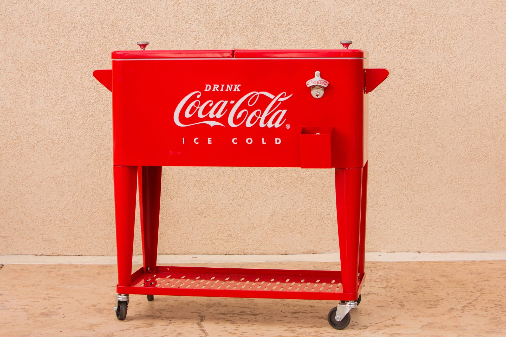 Leigh Country CP 98126 Metal 80 Qt. Coca-Cola Outdoor Patio Cooler with Tray - Red