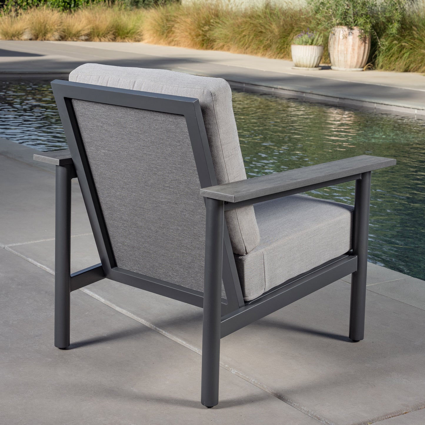 SunVilla Citadel 4-Piece Outdoor Patio Seating Set