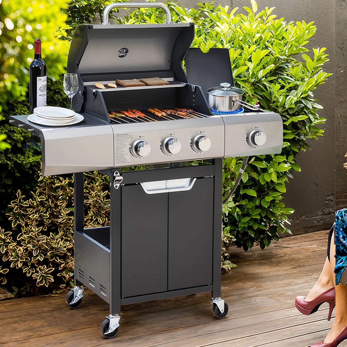 4-Burner Propane Gas BBQ Grill with Side Burner, Stainless Steel Gas Grill with Rain Cover, 40,500 BTU High-Output, Built-in Thermometer for Outdoor, Backyard, Patio BBQ Cooking