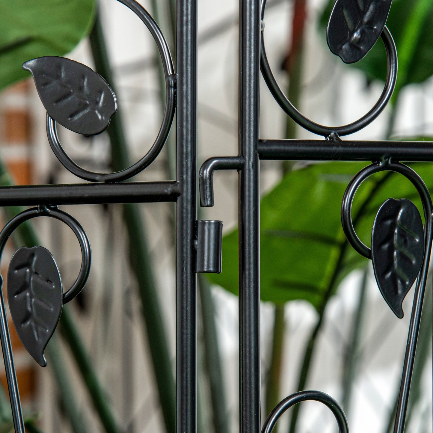 Outsunny Garden Fence,4 Pack Steel Fence Panels,11.5' L X 43" H,Rust-Resistant Animal Barrier Decorative Border Flower Edging for Yard,Landscape,Patio,Outdoor Decor,Wavey Vines,Black Steel Garden