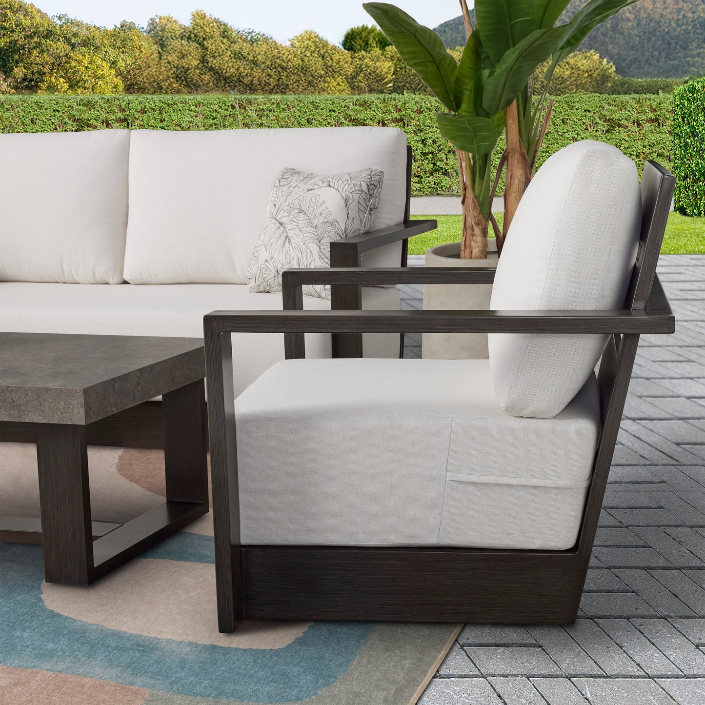 Agio Bentley 4-piece Outdoor Patio Seating Set