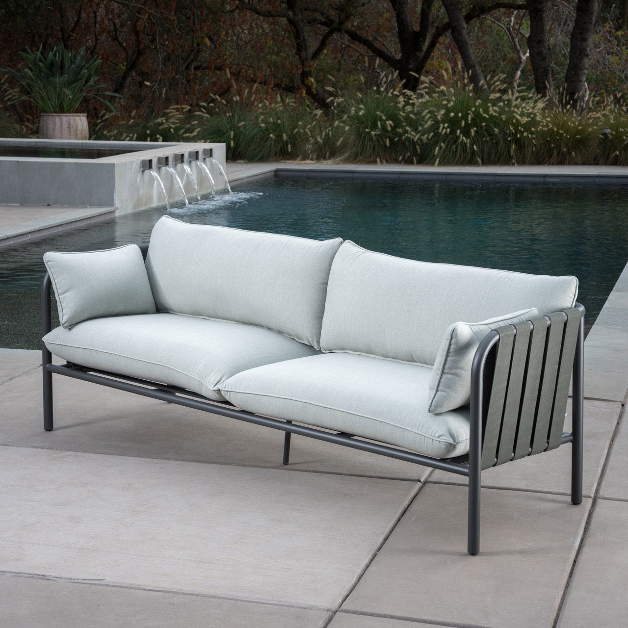 SunVilla Hagen 4-piece Outdoor Patio Seating Set