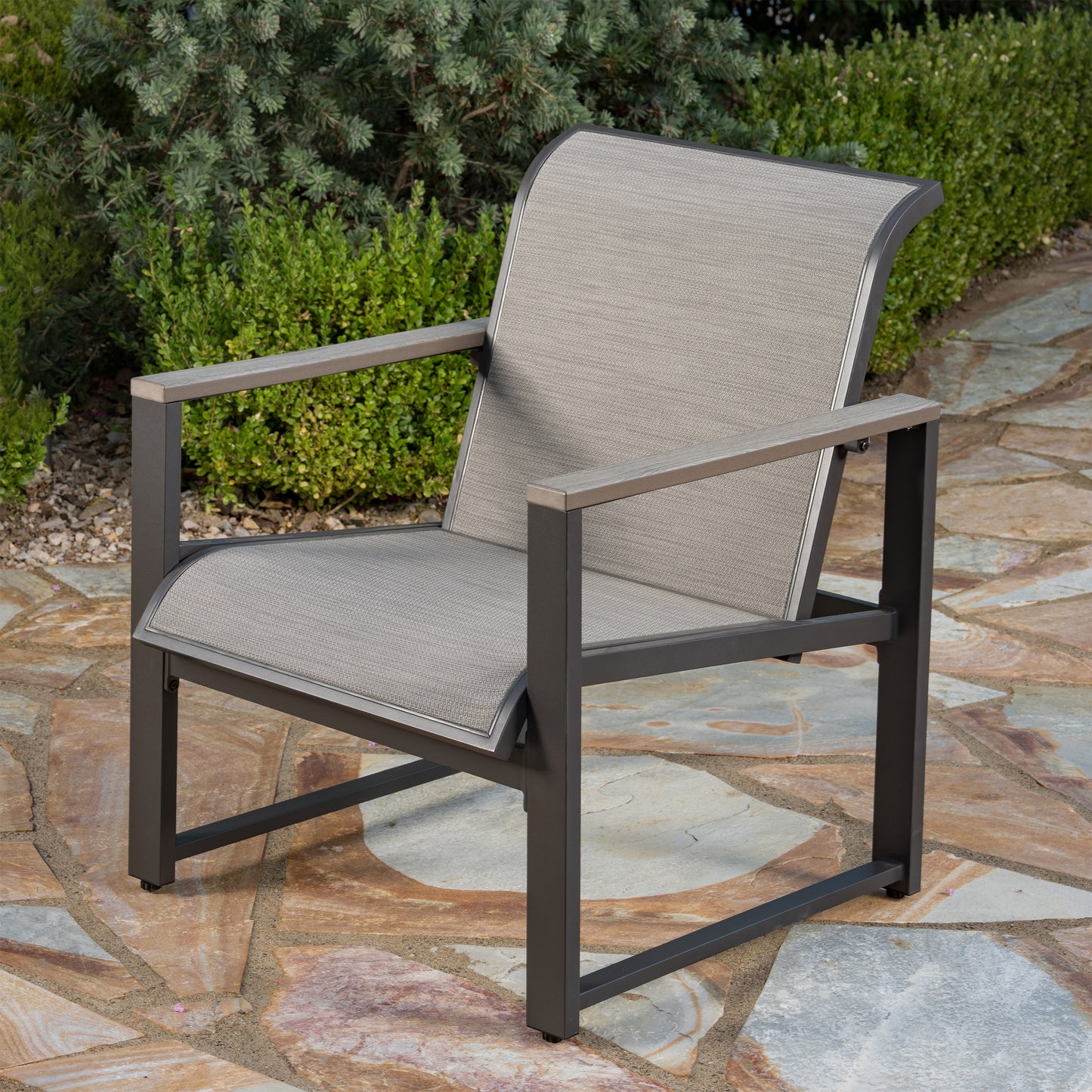 SunVilla Helio 4-piece Outdoor Patio Seating Set