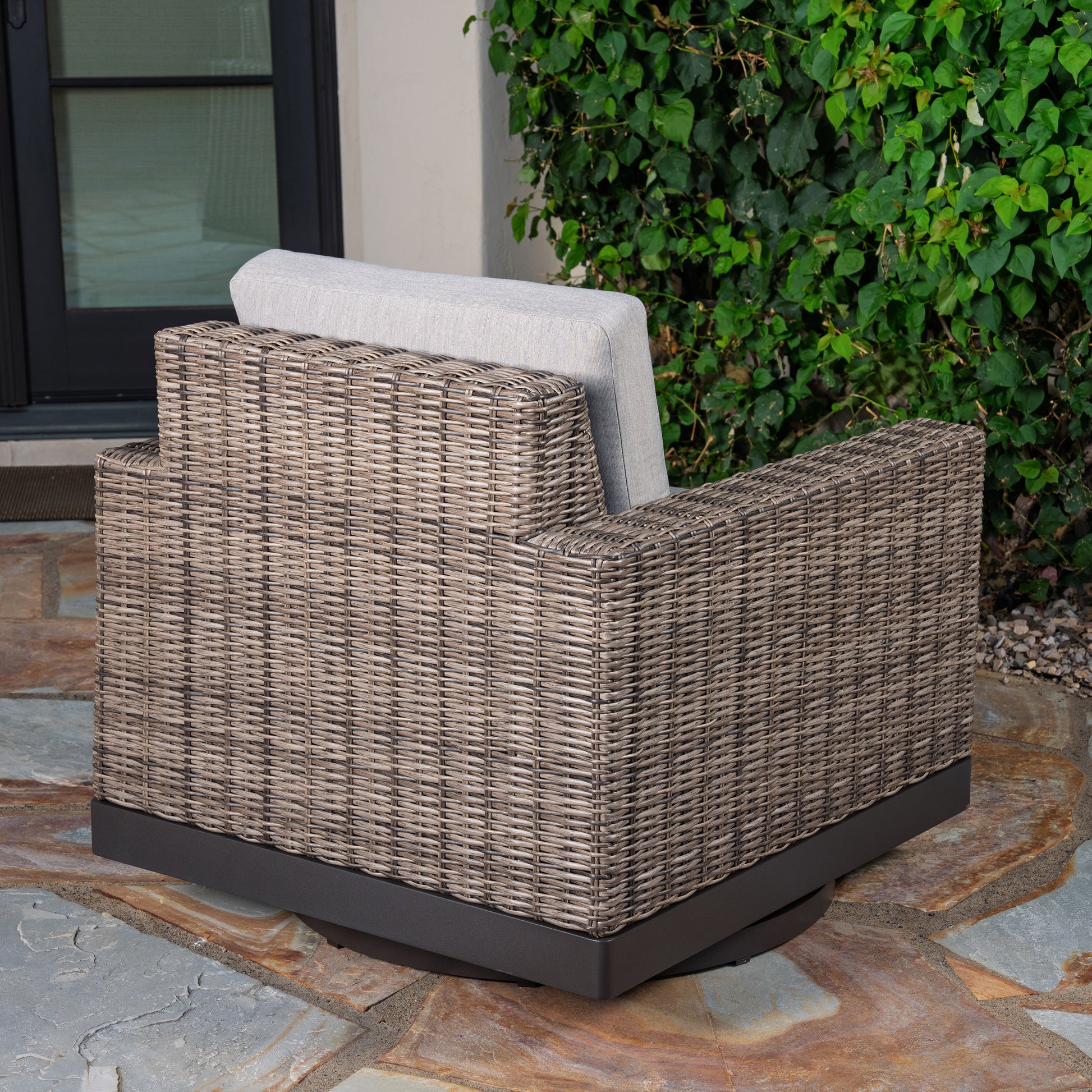 SunVilla Knox 5-piece Outdoor Patio Seating Set