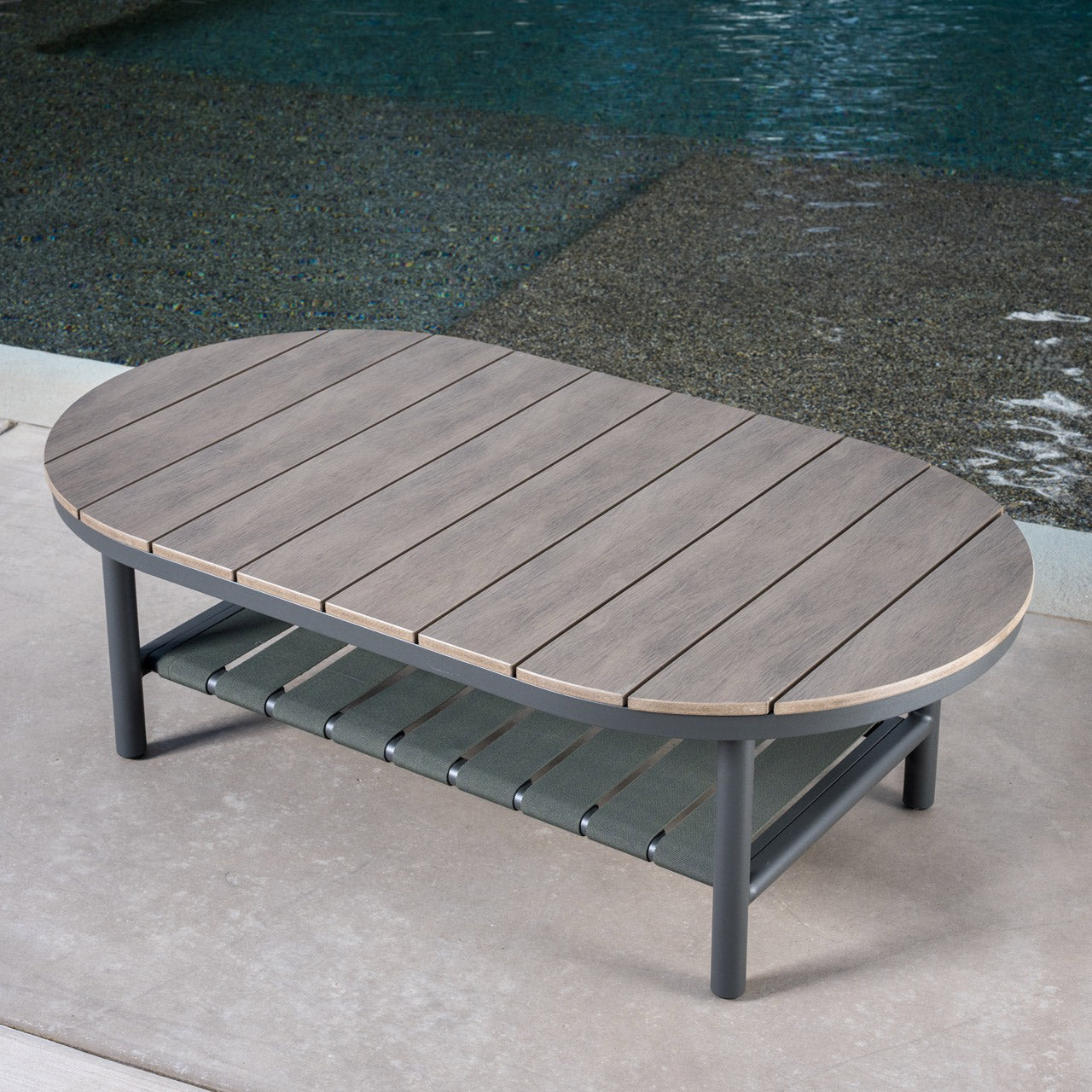 SunVilla Hagen 4-piece Outdoor Patio Seating Set