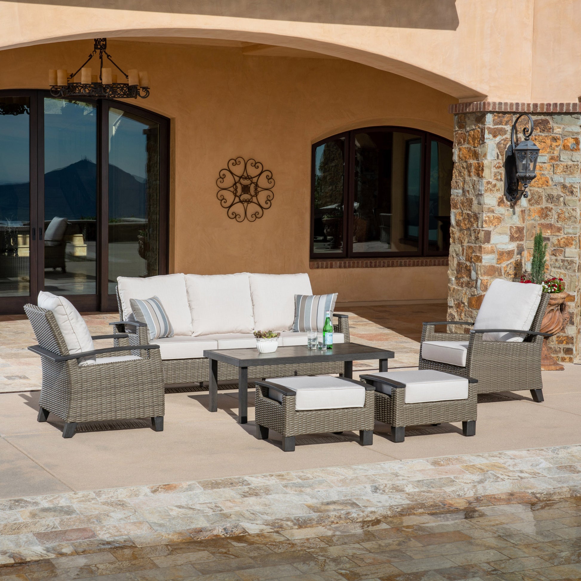 Grand Leisure Las Palmas 6-piece Outdoor Patio Seating Set