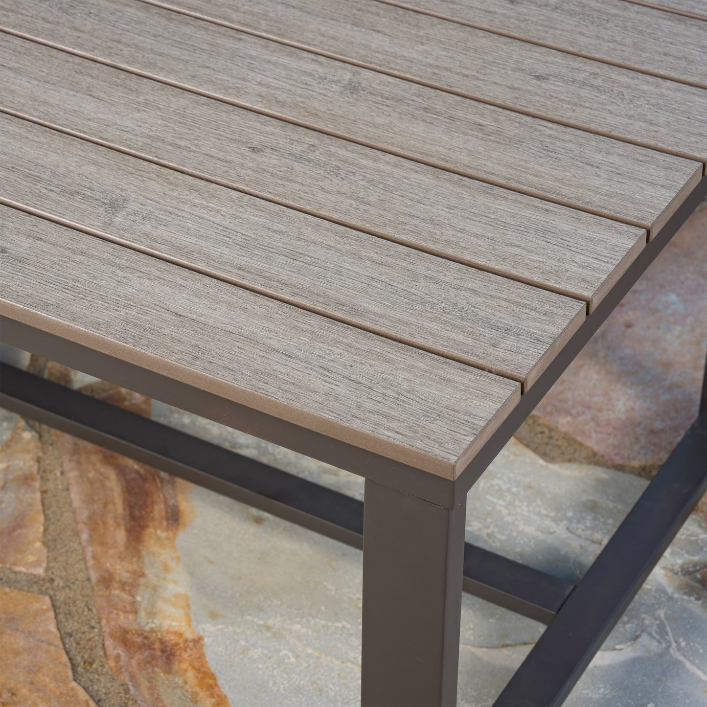 SunVilla Helio 4-piece Outdoor Patio Seating Set