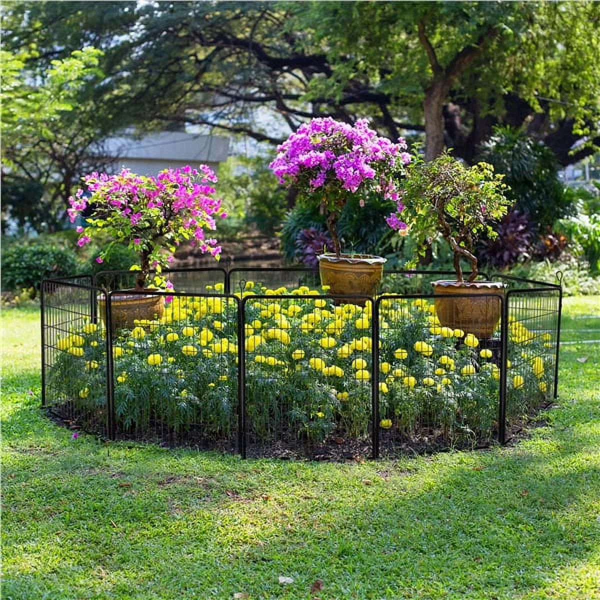Topeakmart Decorative Garden Fence Rustproof Folding Fencing Landscape Patio Flower Bed Animal Barrier Border Black (40in x 43ft)