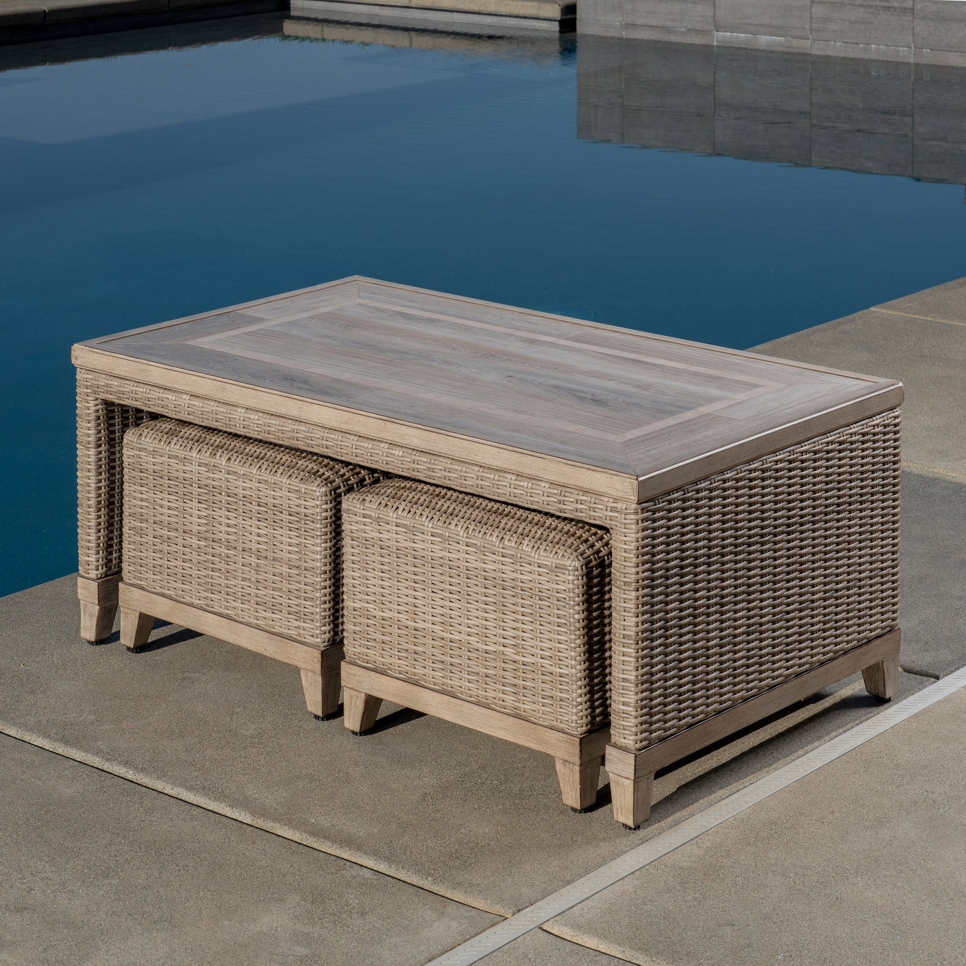 SunVilla Johanna 6-piece Outdoor Patio Deep Seating Set
