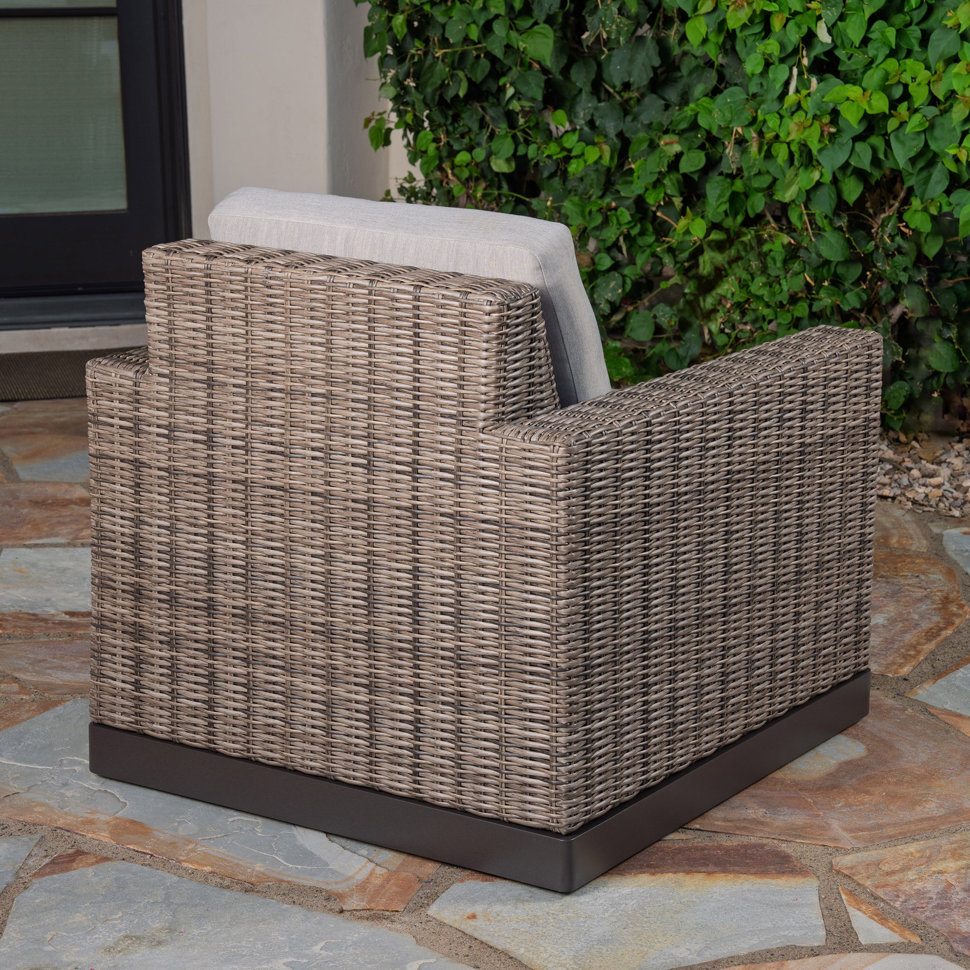 SunVilla Knox 6-piece Outdoor Patio Seating Set