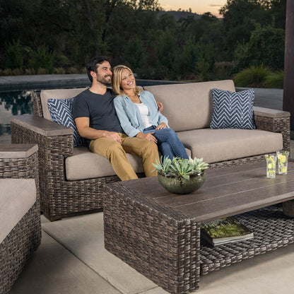 SunVilla Acadia XL 4-piece Outdoor Patio Seating Set