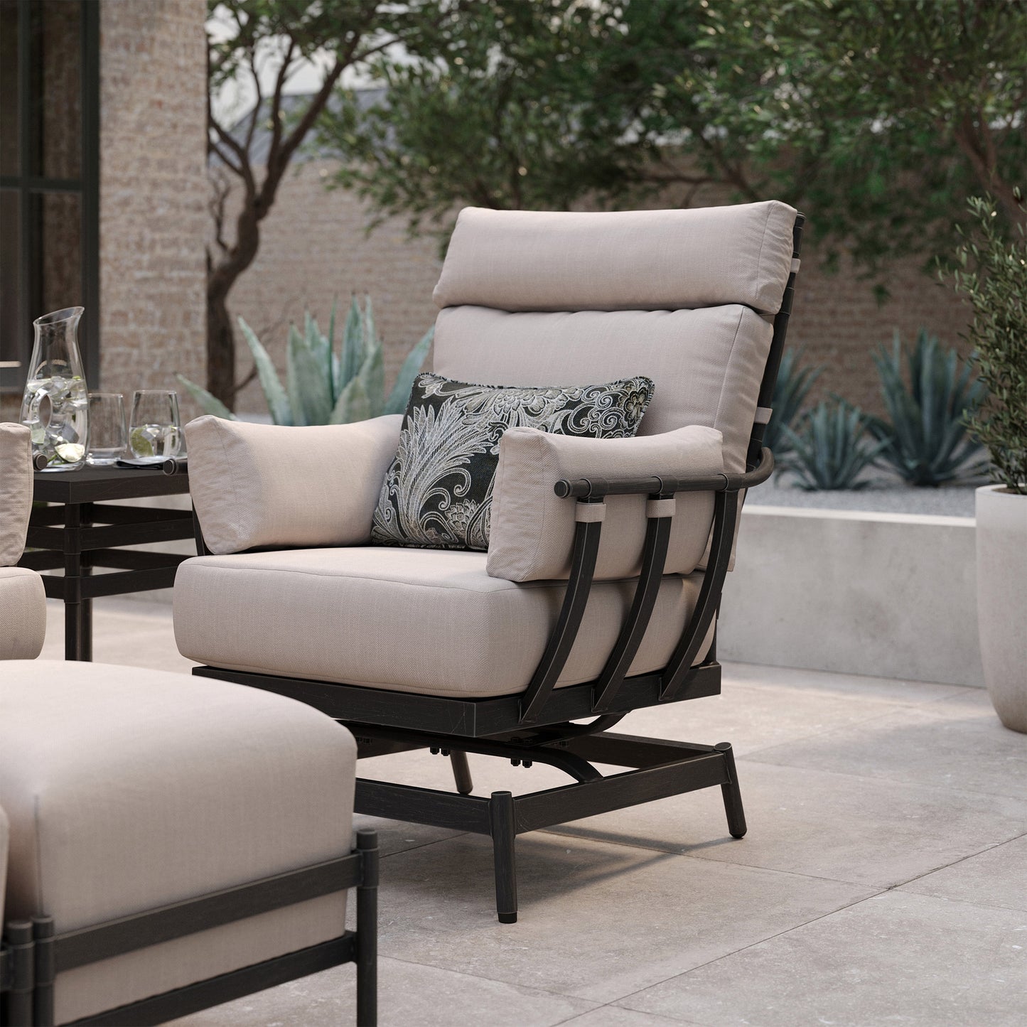 Bridgeton 7-piece Outdoor Patio Seating Set