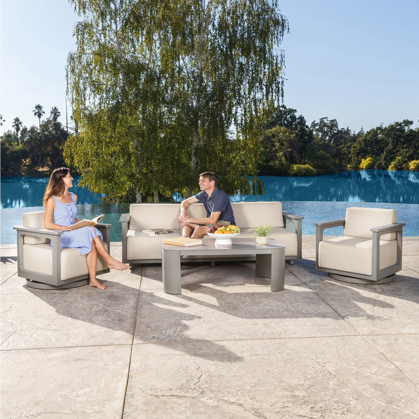 MoDe Bogota 4-piece Outdoor Patio Deep Seating Set
