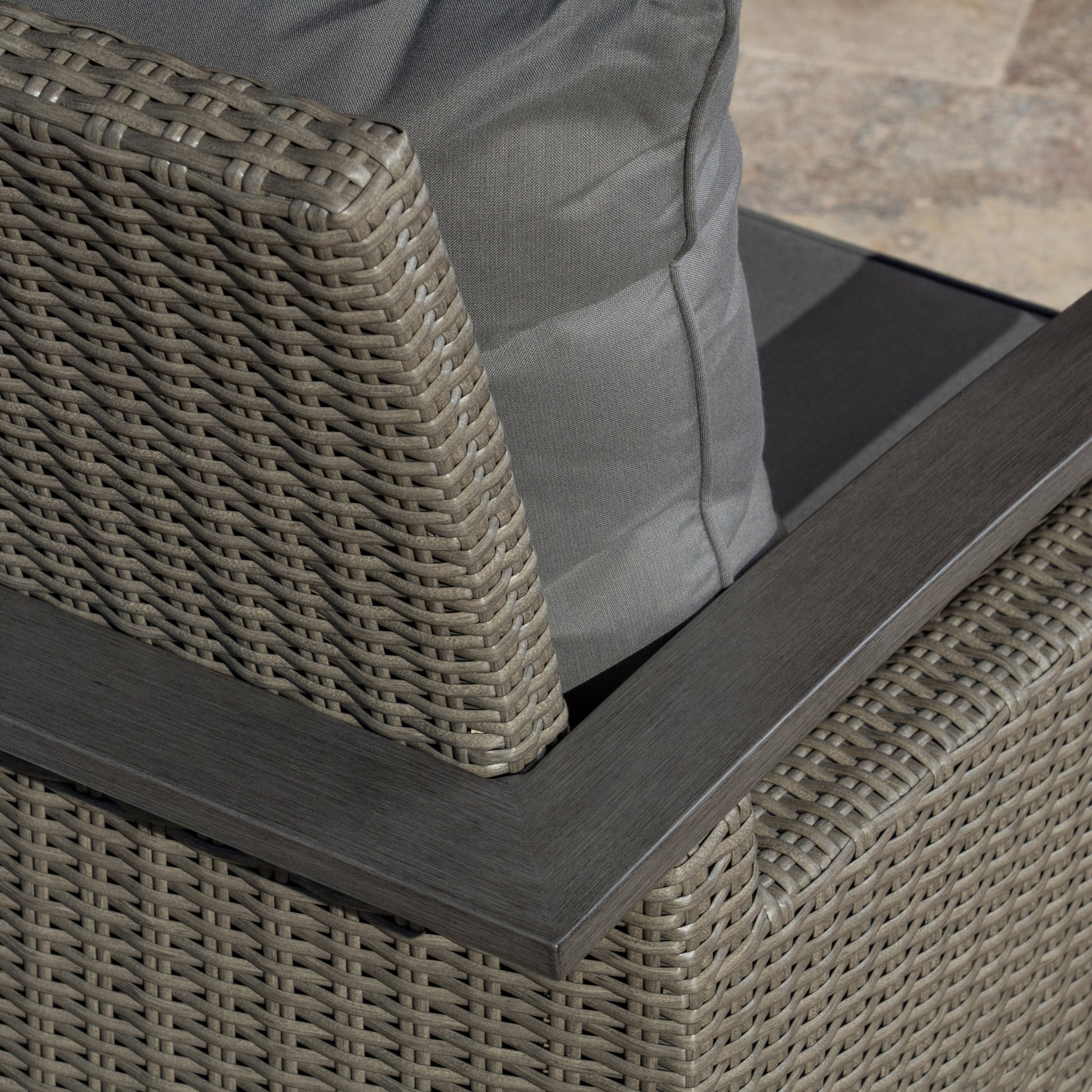 Grand Leisure Las Palmas 4-piece Fire Outdoor Patio Seating Set