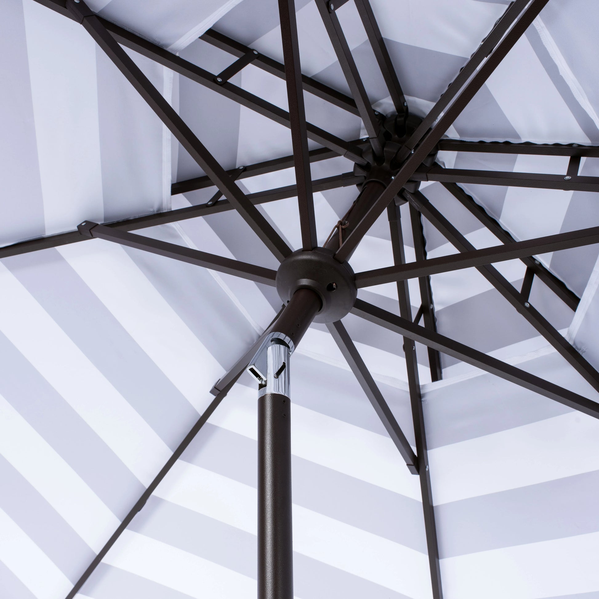 Safavieh Vienna 9' Market Crank Double Top Patio Umbrella, Grey/White
