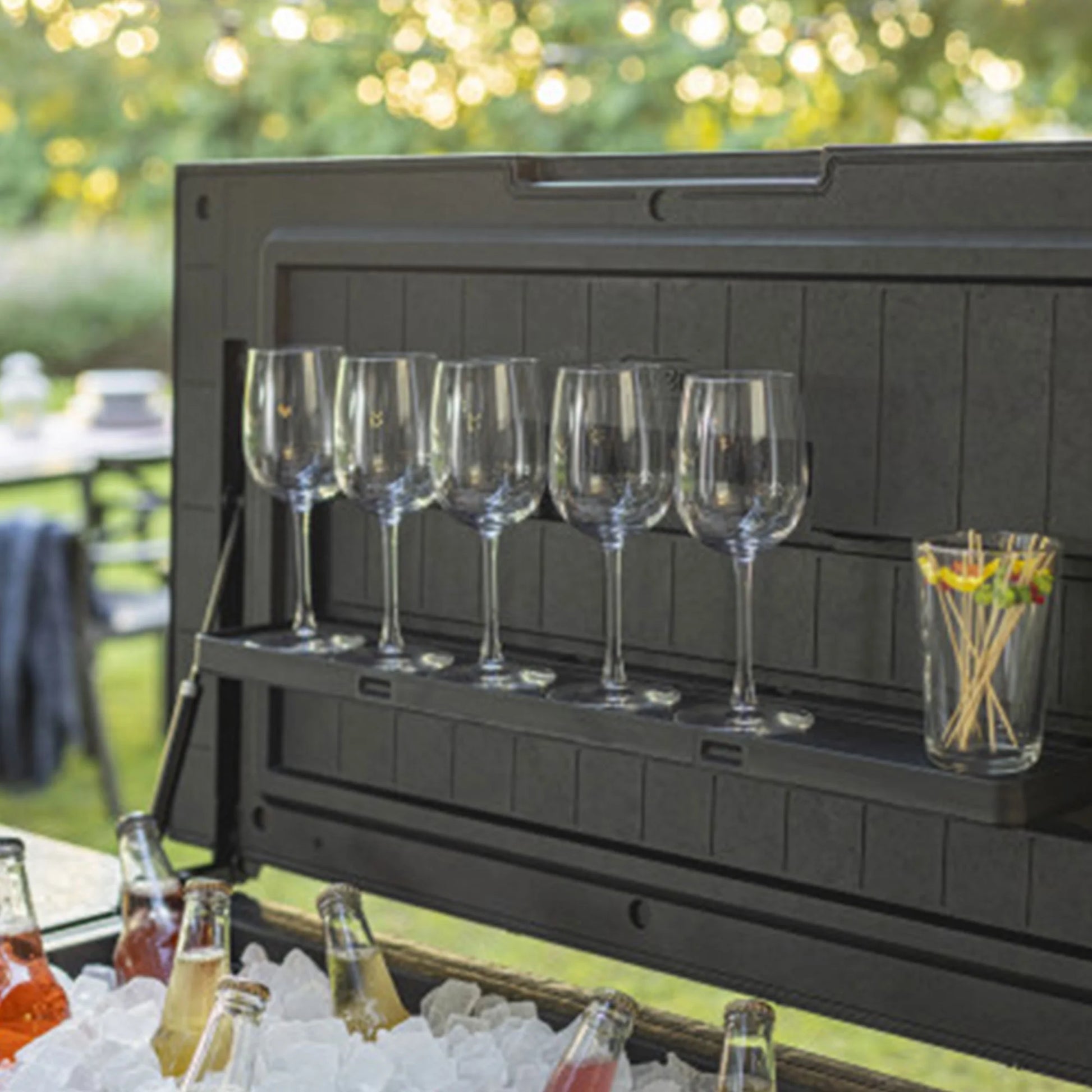 Open Box Keter Outdoor Patio Cooler Ice Chest Insulated Beverage Bar Cart, Gray