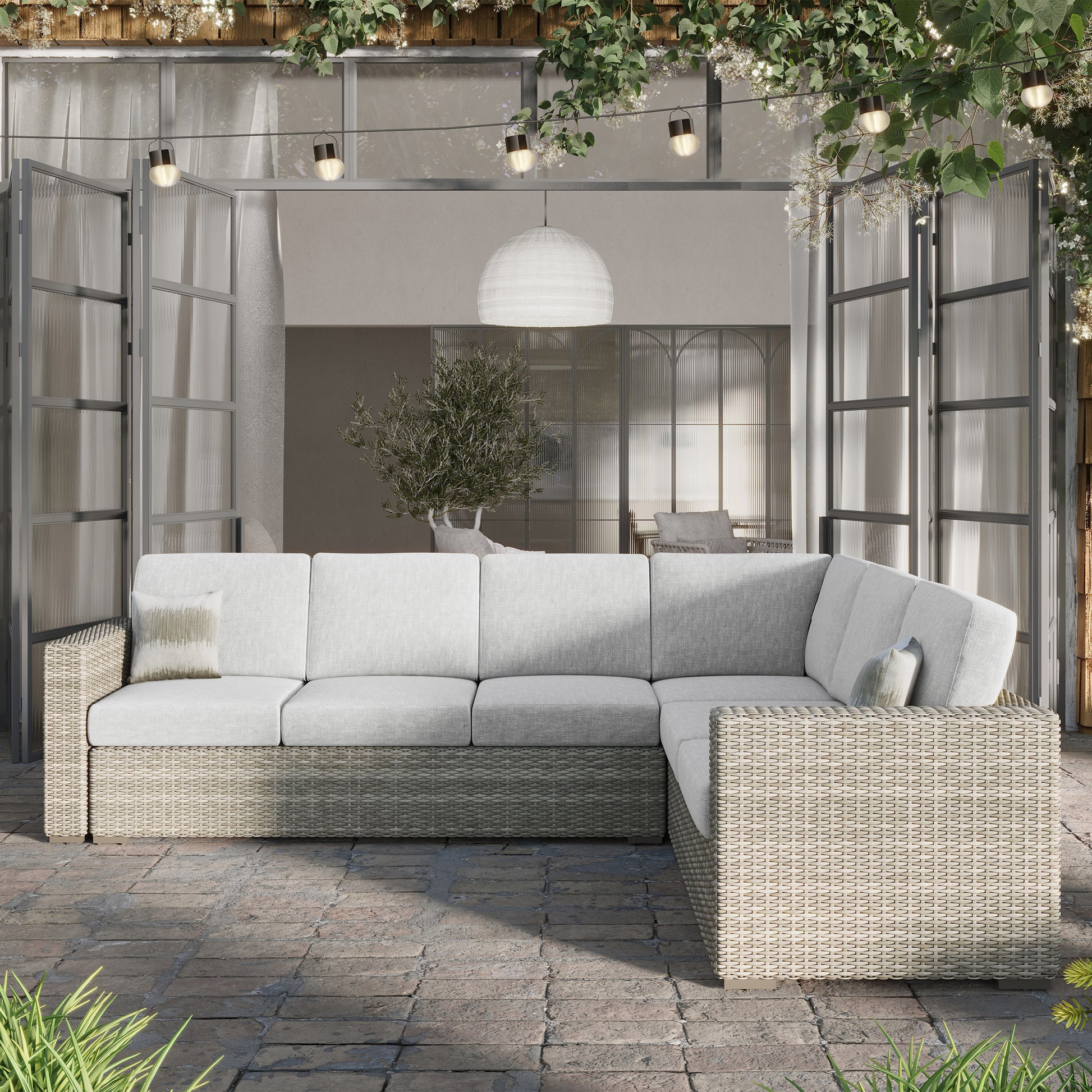 Thomasville Dillard 3-piece Convertible Outdoor Patio Sectional