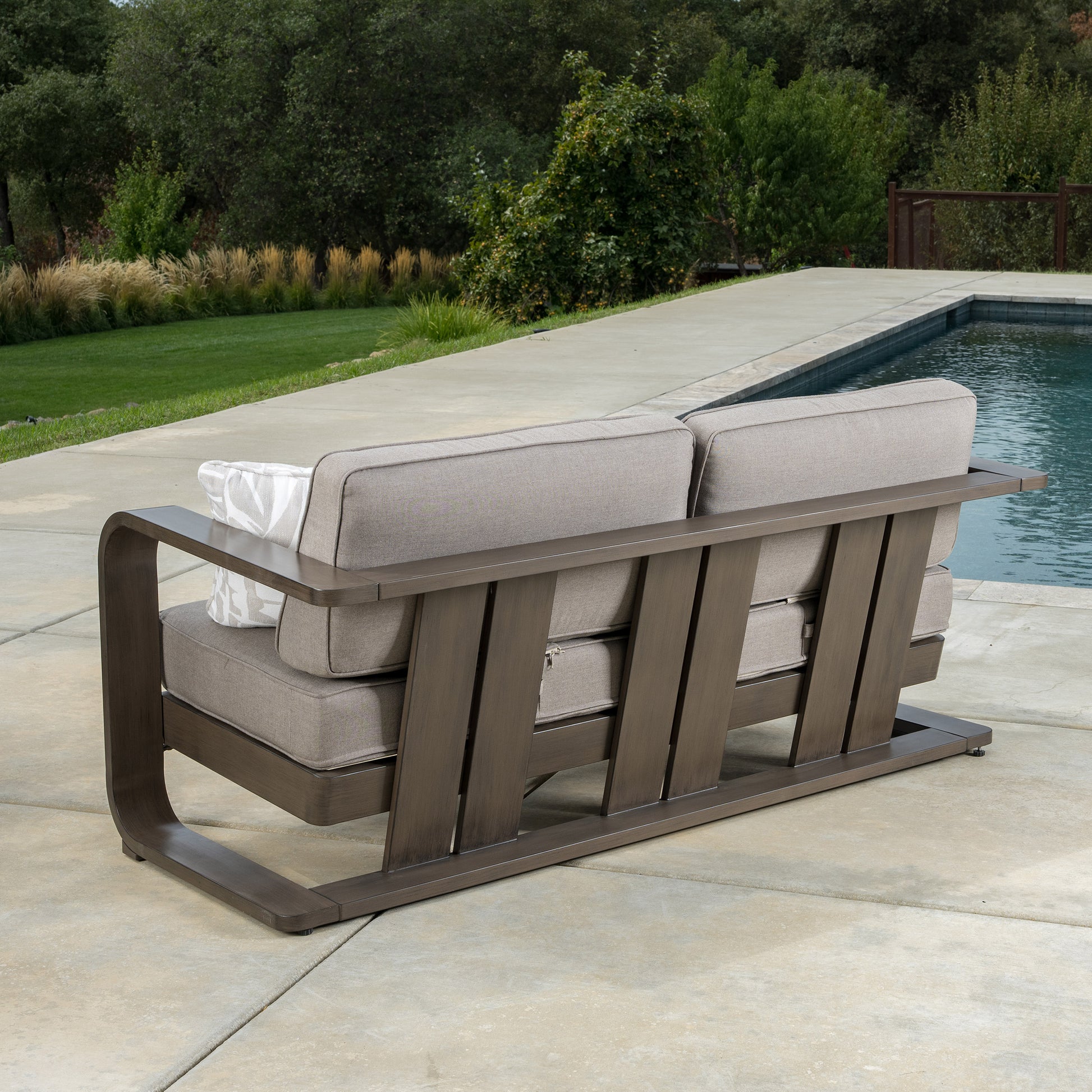 SunVilla Gibson 4-piece Outdoor Patio Seating Set