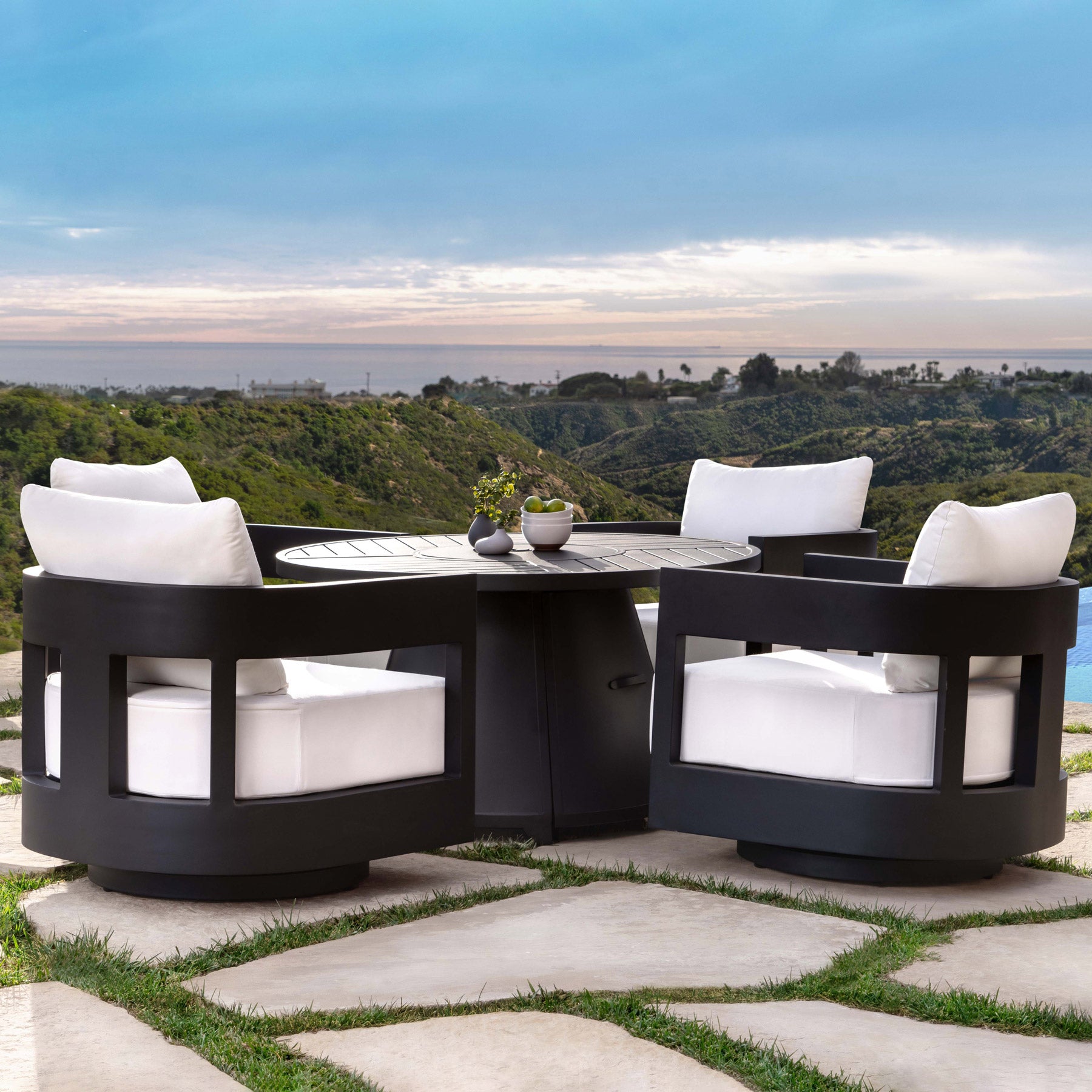 Santino 5-piece Fire Chat Outdoor Patio Set