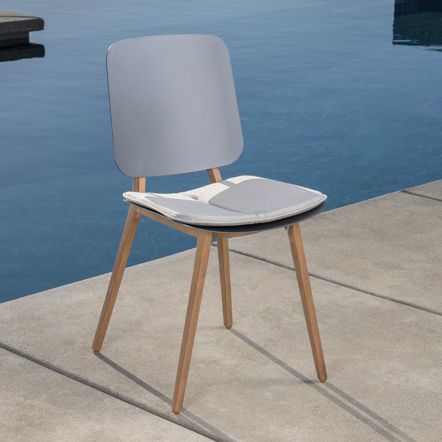 SunVilla Biblos 7-piece Outdoor Patio Dining Set