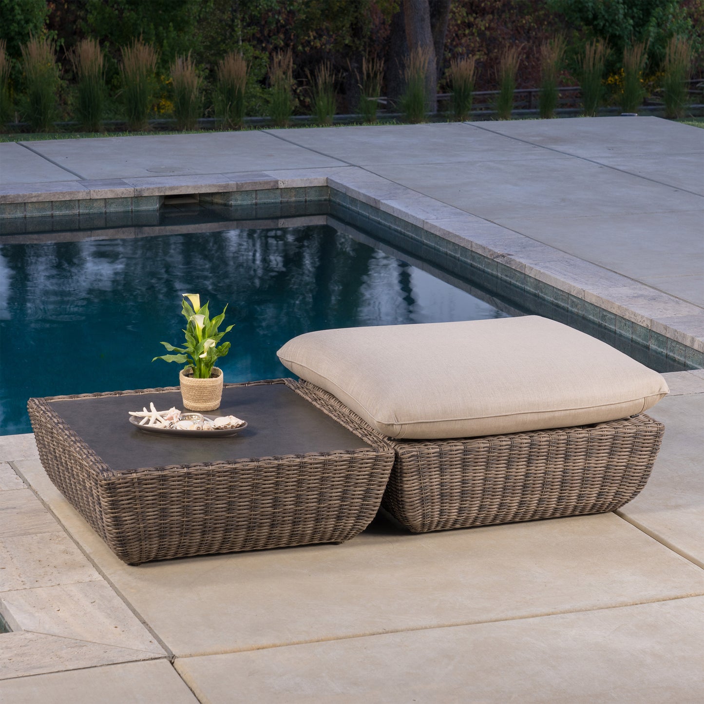 SunVilla Swann Modular Outdoor Patio Table and Ottoman