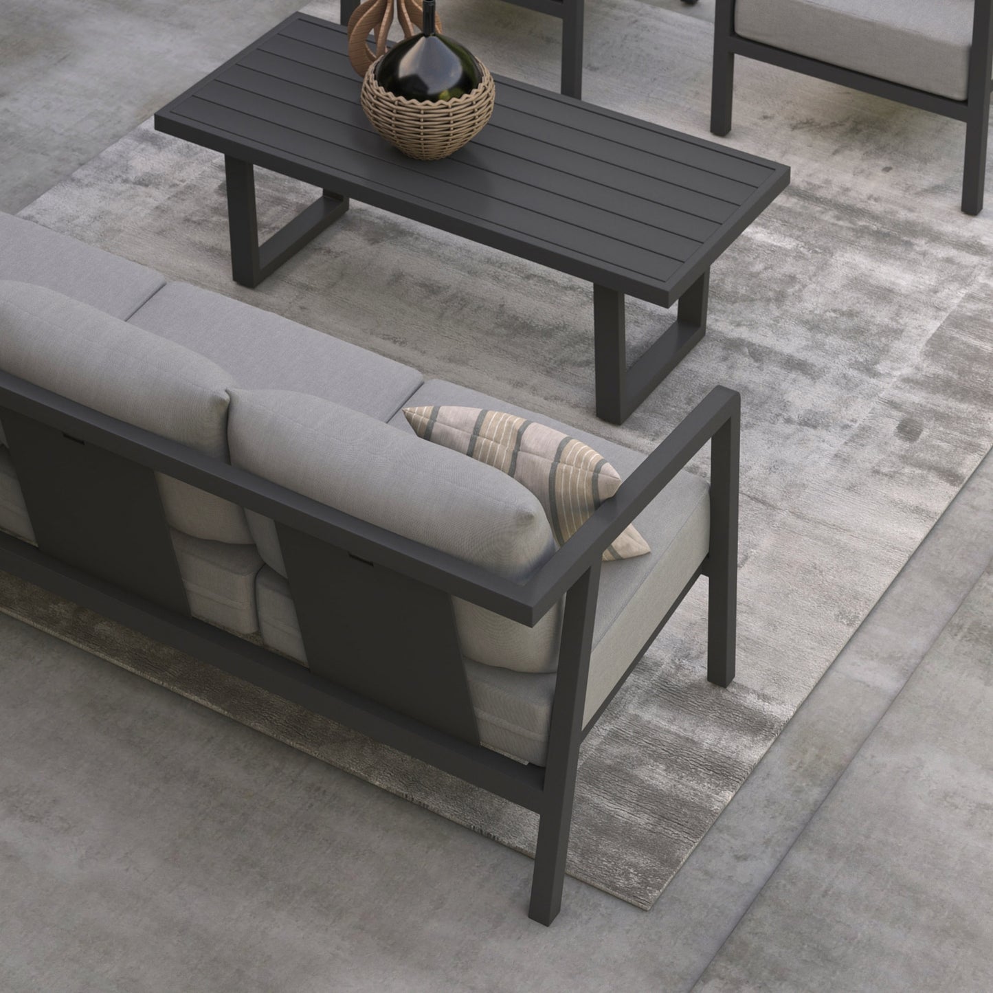 Biati 4-piece Outdoor Patio Seating Set