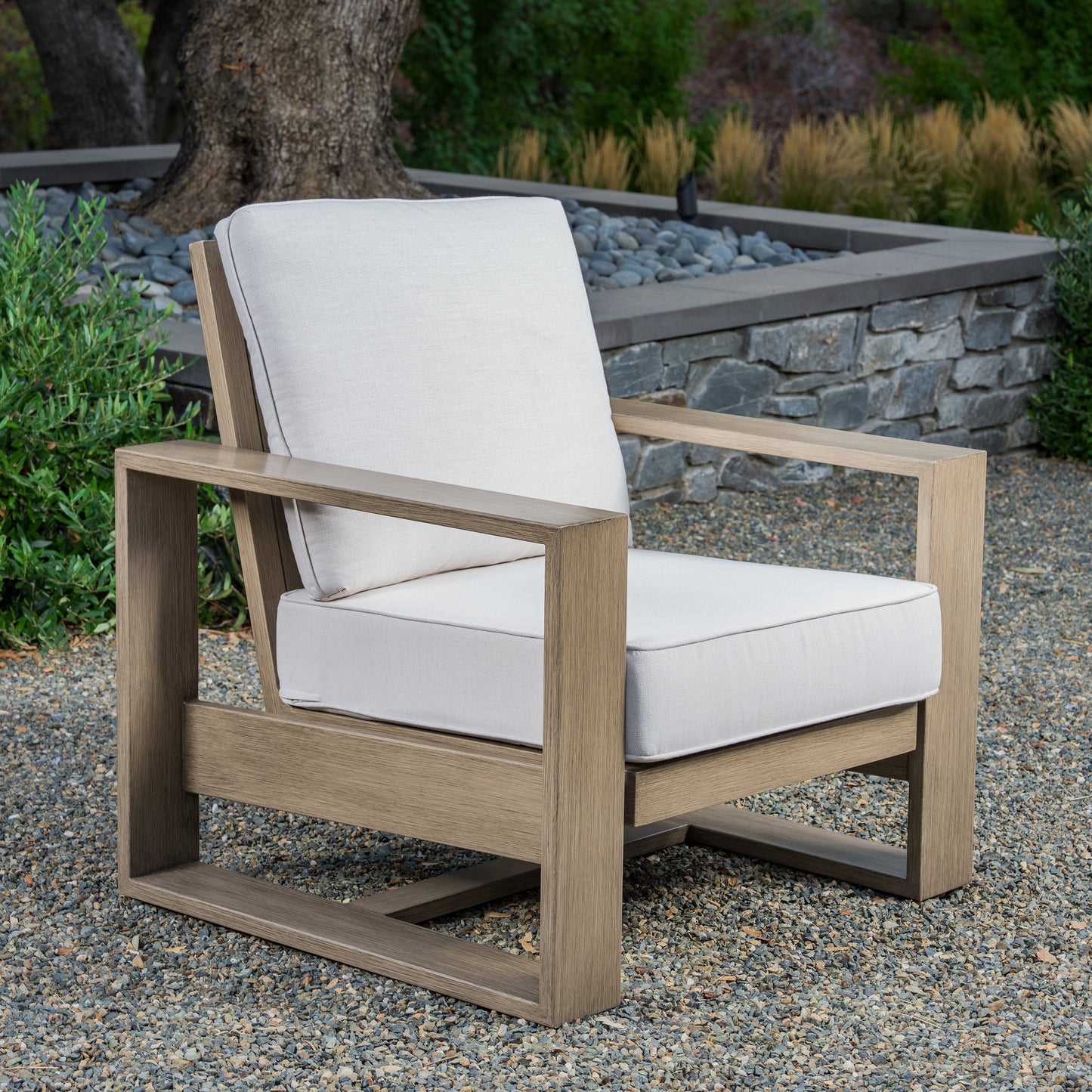 SunVilla Clifton 4-piece Fire Outdoor Patio Seating Set