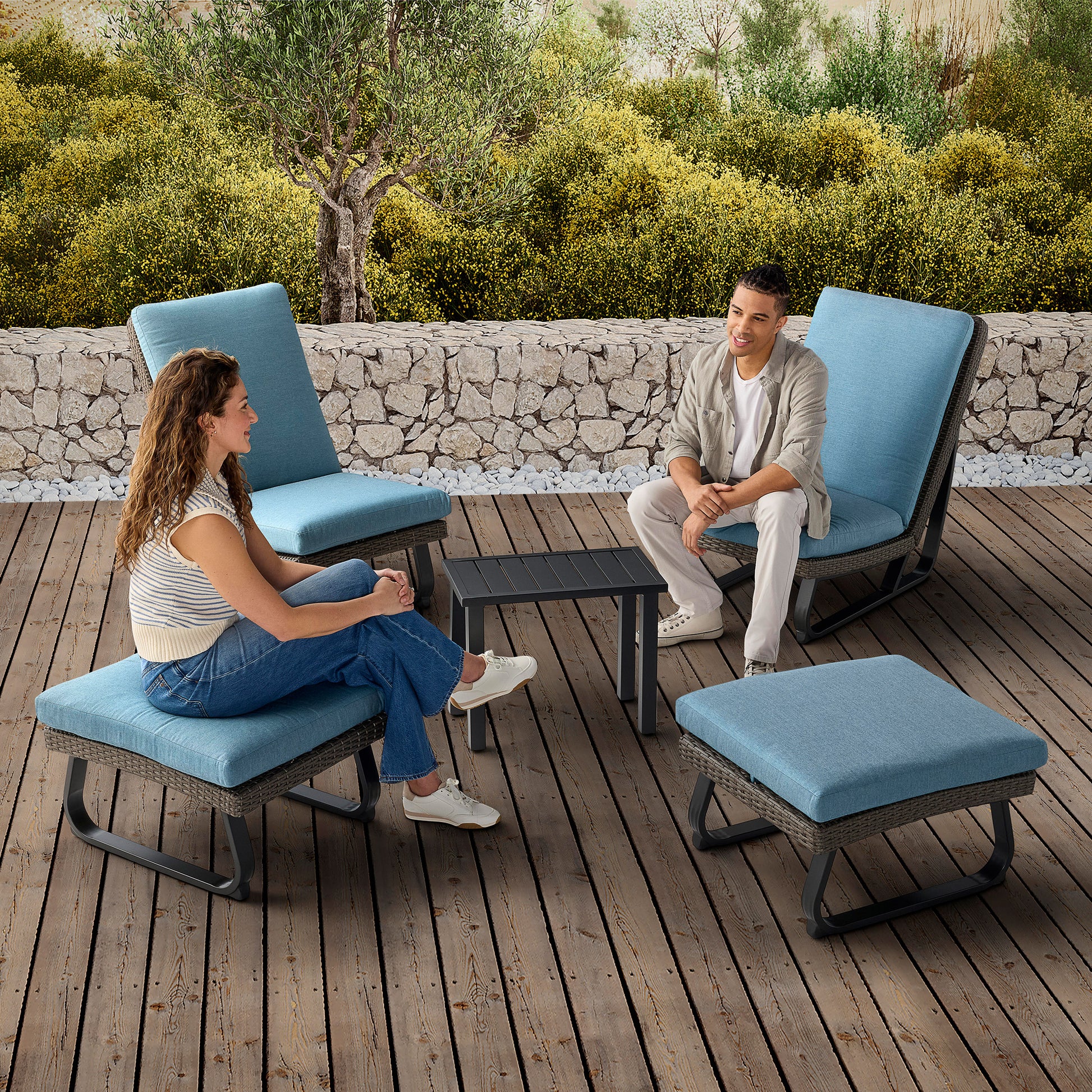 Agio Trussville 5-piece Outdoor Patio Seating Set
