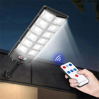 Super Bright Solar Street Lights, 5500LM 6500K Ultra Bright Dusk to Dawn Solar Motion Sensor Lights with Remote Control, Solar Security Wall Light Road Lamp for Garden Yard Patio Parking Lot