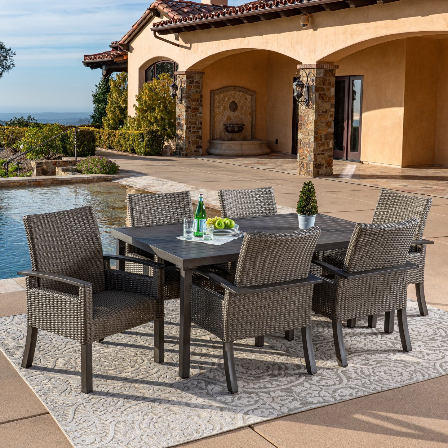 Grand Leisure Las Palmas 17-piece Outdoor Patio Estate Set