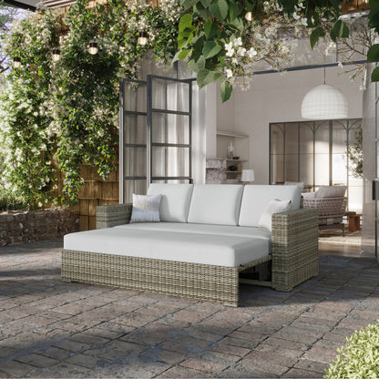 Thomasville Dillard Convertible Outdoor Patio Sofa Set