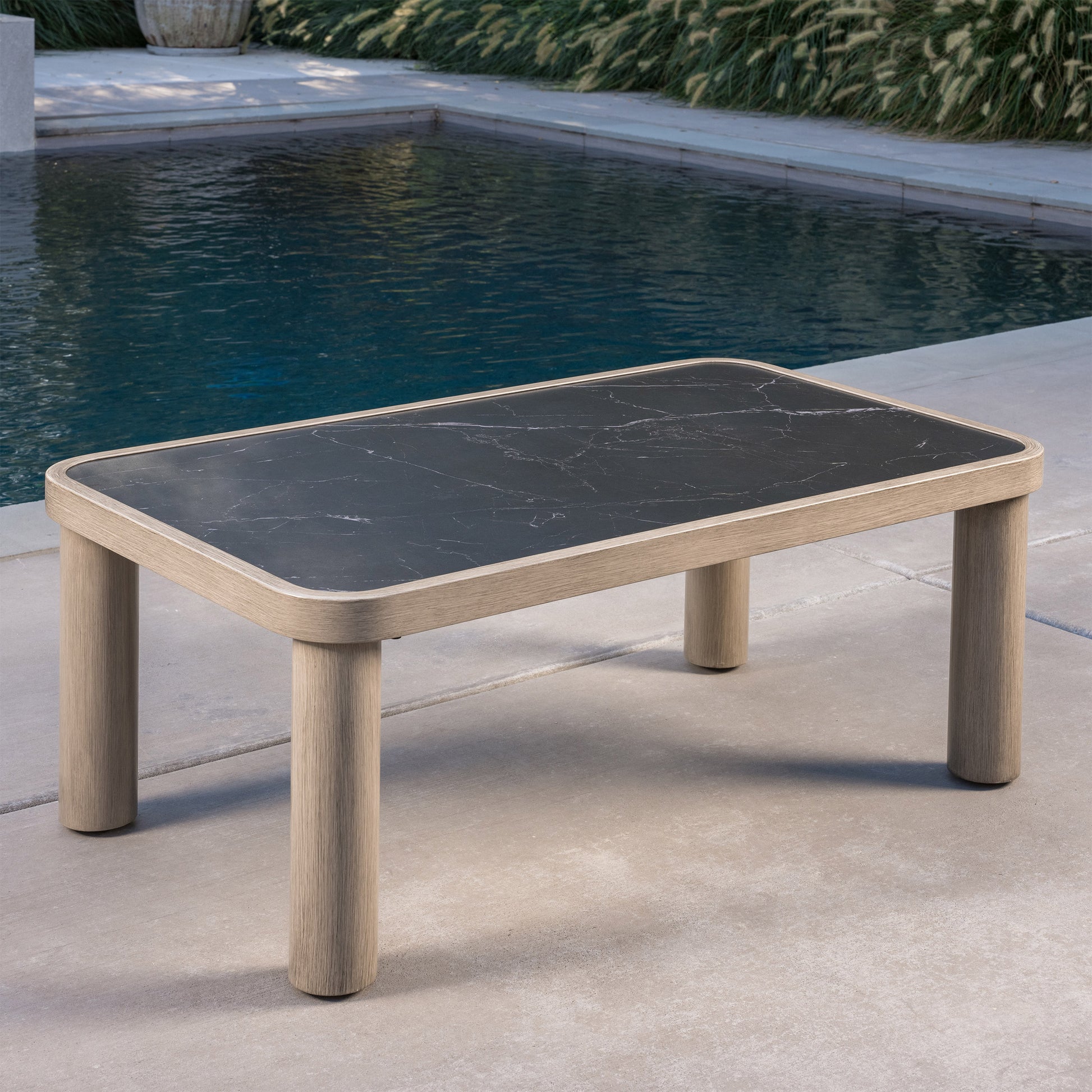 SunVilla Barton 4-piece Outdoor Patio Seating Set